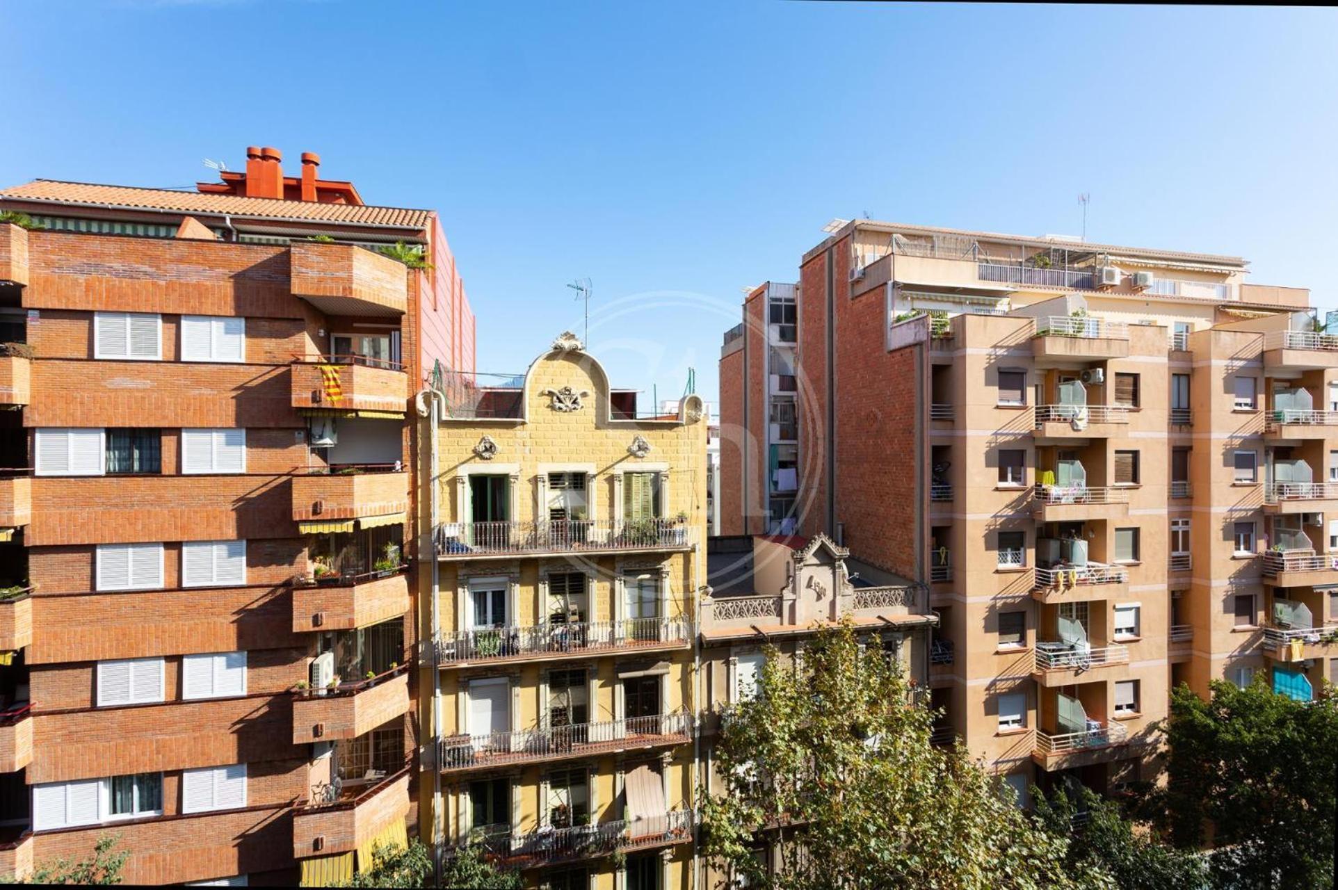 Lovely Near Sagrada Familia Appartamento Barcellona